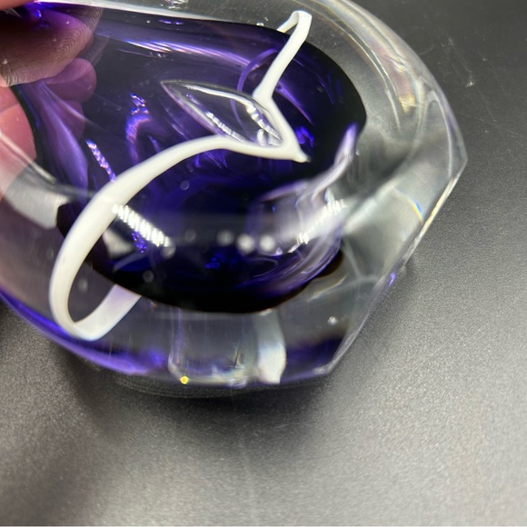 Signed Adam Jablonski Tear Drop Paperweight Purple Art Glass - Picture 10 of 10